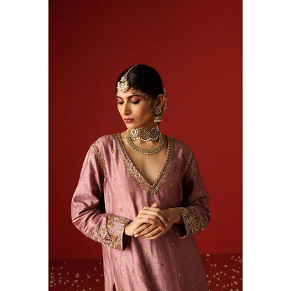 OHH CROW Pink Embroidered Raw Silk Kurta with Pant and Dupatta (Set of 3)