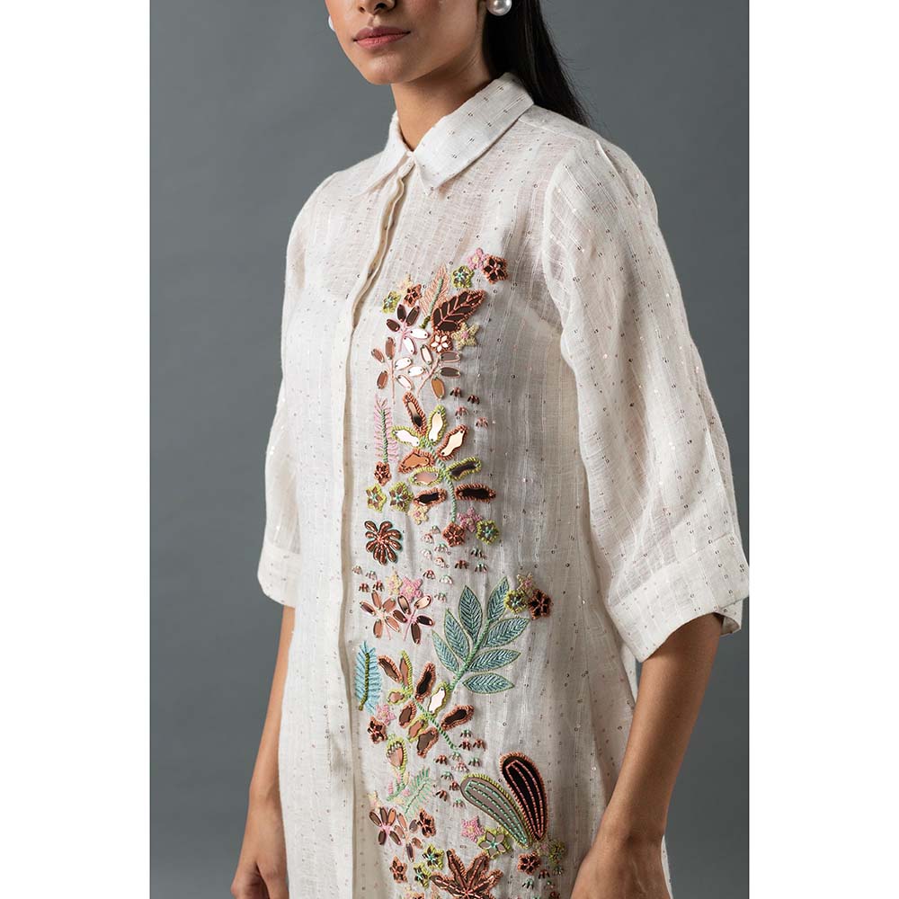 OJA White Kurta with Pant (Set of 2)