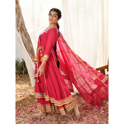 OMAANA Atrangi Anarkali Set (Set of 3)