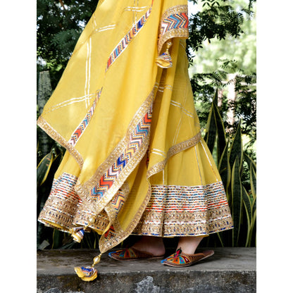 OMAANA Ratna Ghaghra Set (Set of 3)