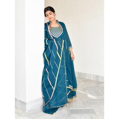 OMAANA Casa Meera Kurta Sharara Set (Set of 3)