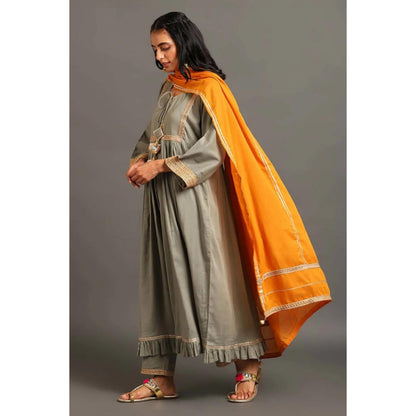 OMAANA Women Mulmul Grey Kurta with Pant and Dupatta