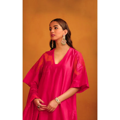Omana by Ranjana Bothra Pink Jasmine Applique Kurta with Pant and Dupatta (Set of 3)