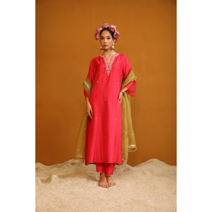 Omana by Ranjana Bothra Pink Shehnaz Kurta with Pant and Dupatta (Set of 3)