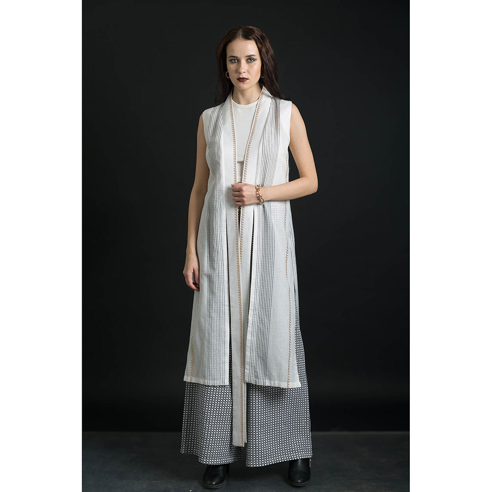ORCR Siran Checks Sleeveless Off White Jacket with Pant (Set of 2)