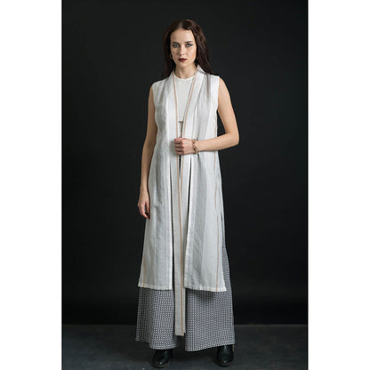 ORCR Siran Checks Sleeveless Off White Jacket with Pant (Set of 2)