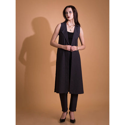 ORCR Dropmo Checks Half Sleeves Black Jacket with Pant (Set of 2)