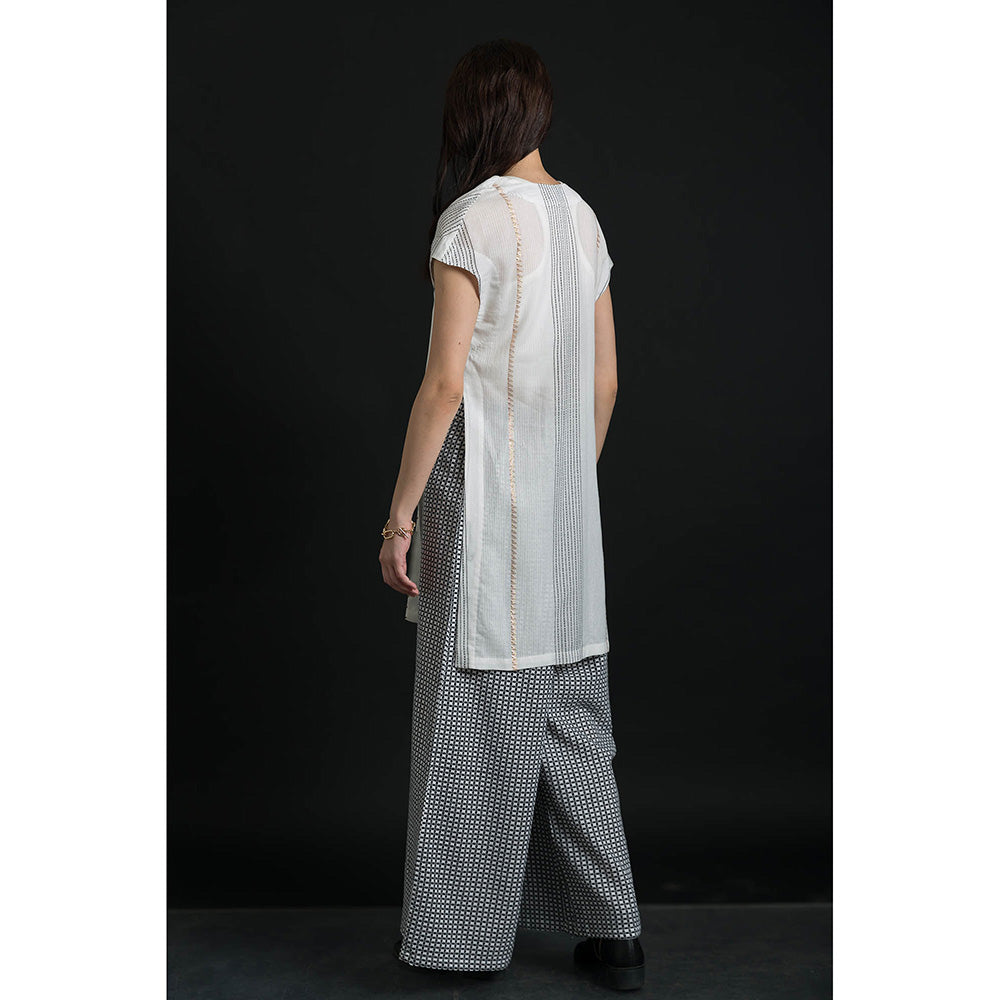 ORCR Shimnim Checks Cap Black Shrug with Pant (Set of 2)