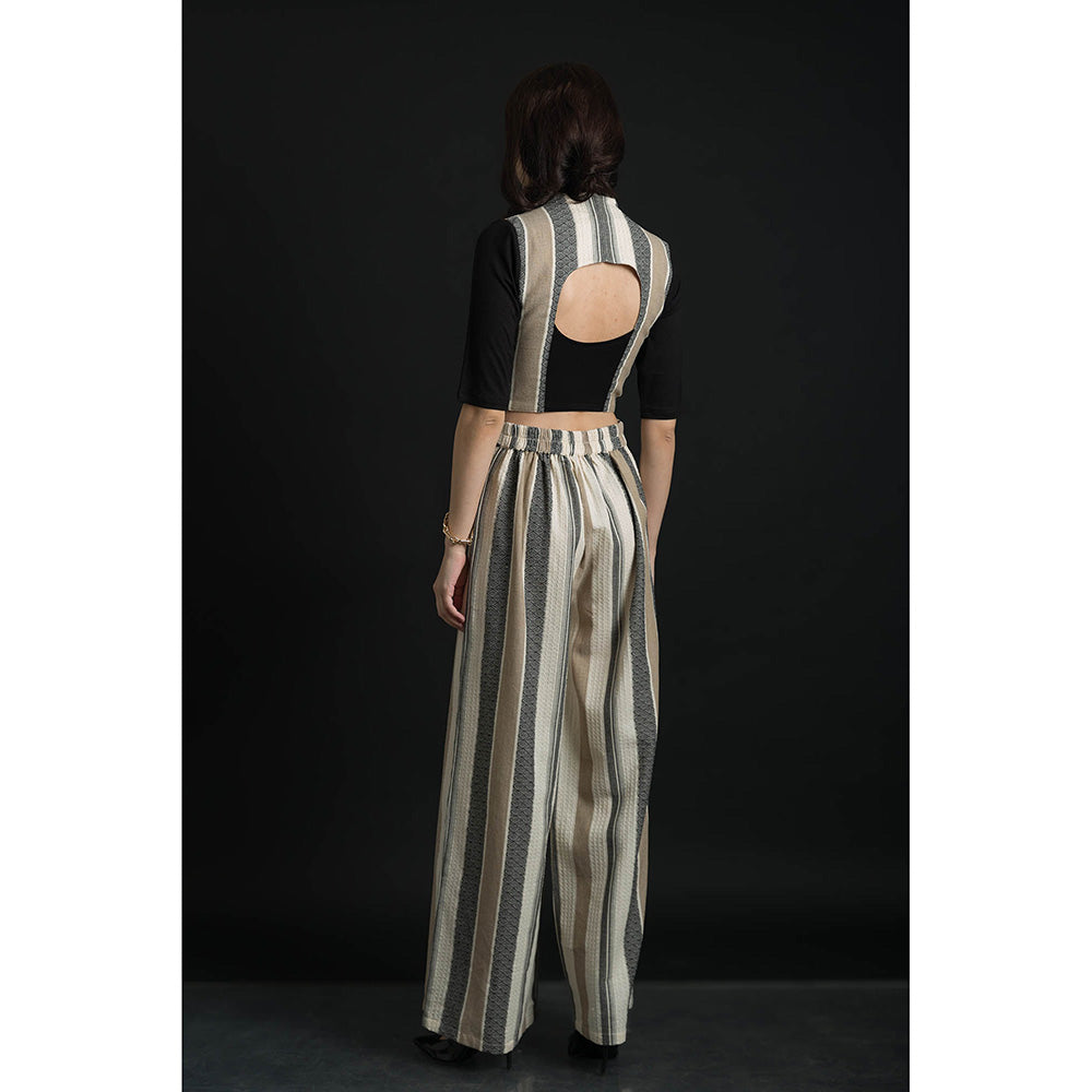 ORCR Neck-Hole Stripes Half Sleeves Beige Top