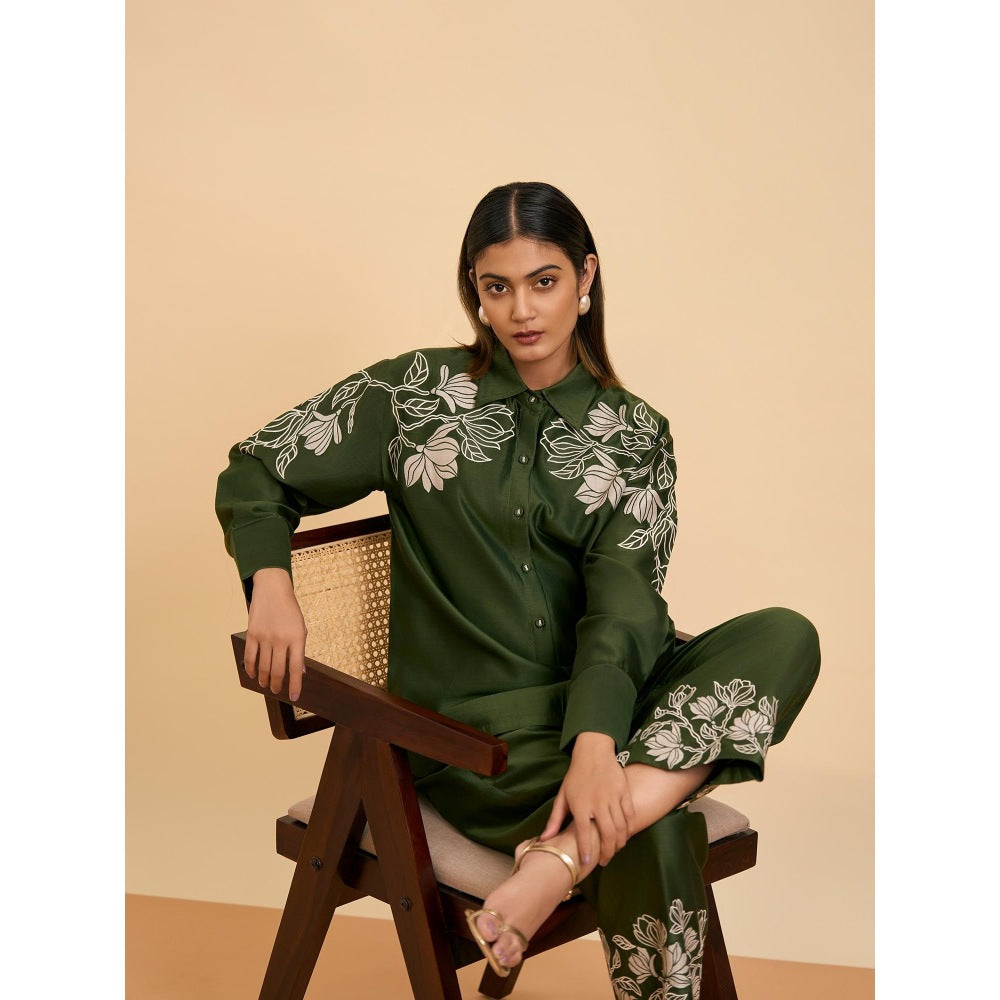 ORIGANI Olive Grove Embroidered Co-Ord (Set of 2)