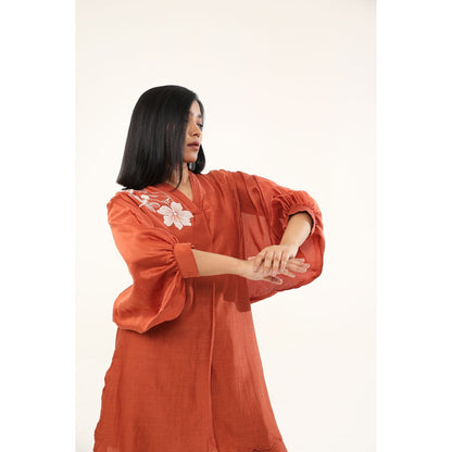 ORIGANI Forget-Me-Not Suit Kurta with Pant (Set of 2)