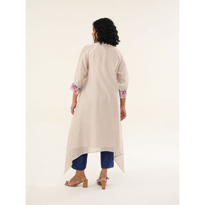 ORIGANI Tulip Twist Suit Kurta with Pant (Set of 2)