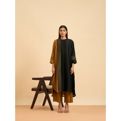 ORIGANI Golden Twilight Suit Kurta with Pant (Set of 2)