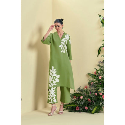 ORIGANI Green Willow Kurta With Pant (Set of 2)