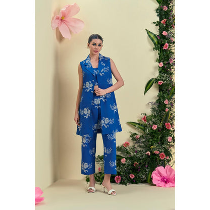 ORIGANI Women Blue Embroidered Regular Fit Co-Ord (Set of 3)