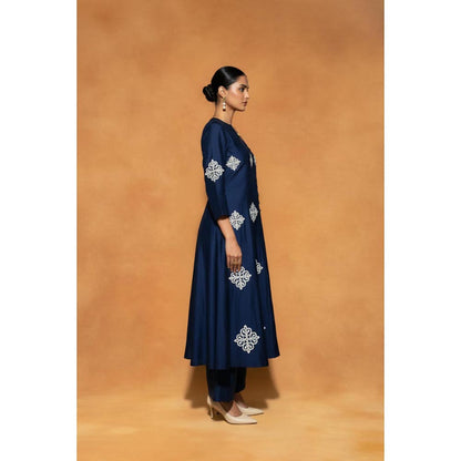ORIGANI Blue Chanderi Silk Mandarin Neck Embroidered Kurta with Palazzo