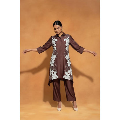 ORIGANI Brown Chanderi Silk Collar Neck Embroidered Kurta with Pant
