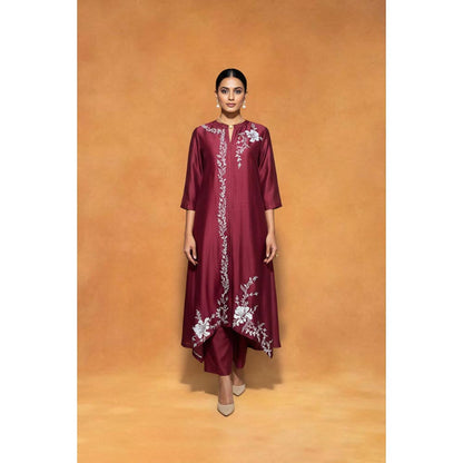 ORIGANI Maroon Chanderi Silk Mandarin Neck Embroidered Kurta with Pant