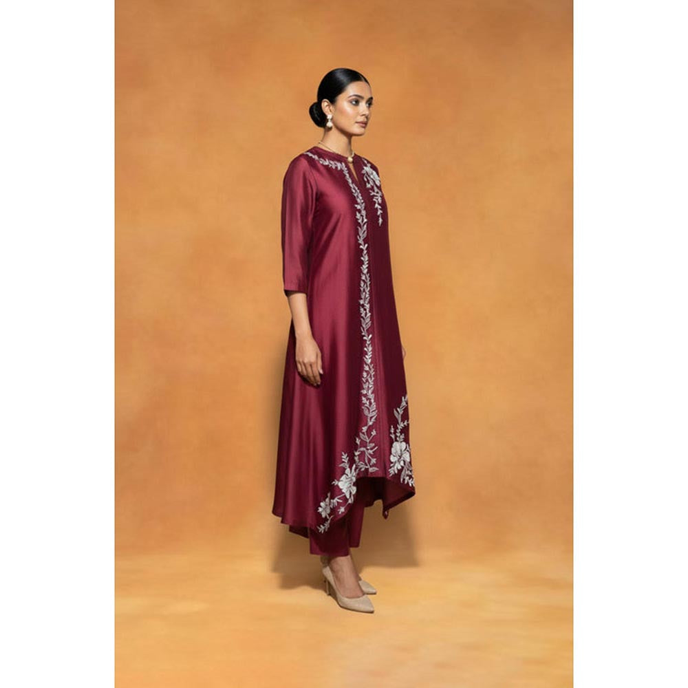 ORIGANI Maroon Chanderi Silk Mandarin Neck Embroidered Kurta with Pant