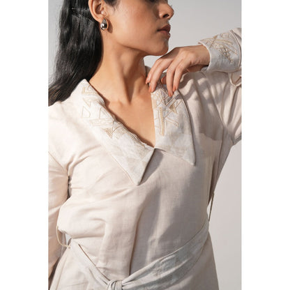 Orthodox White Chelsea Embroidery Collar Hemp Top with Belt (Set of 2)