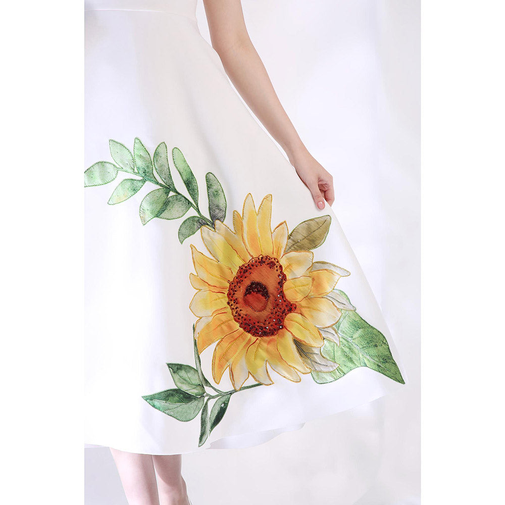 Ozeqo Womens White Dress with Wrap (Set of 2)