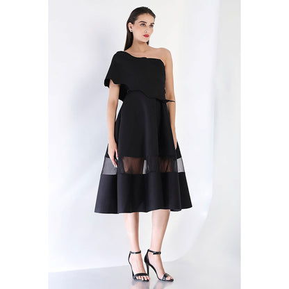 Ozeqo Black Solid Fit and Flare Dress and Wrap
