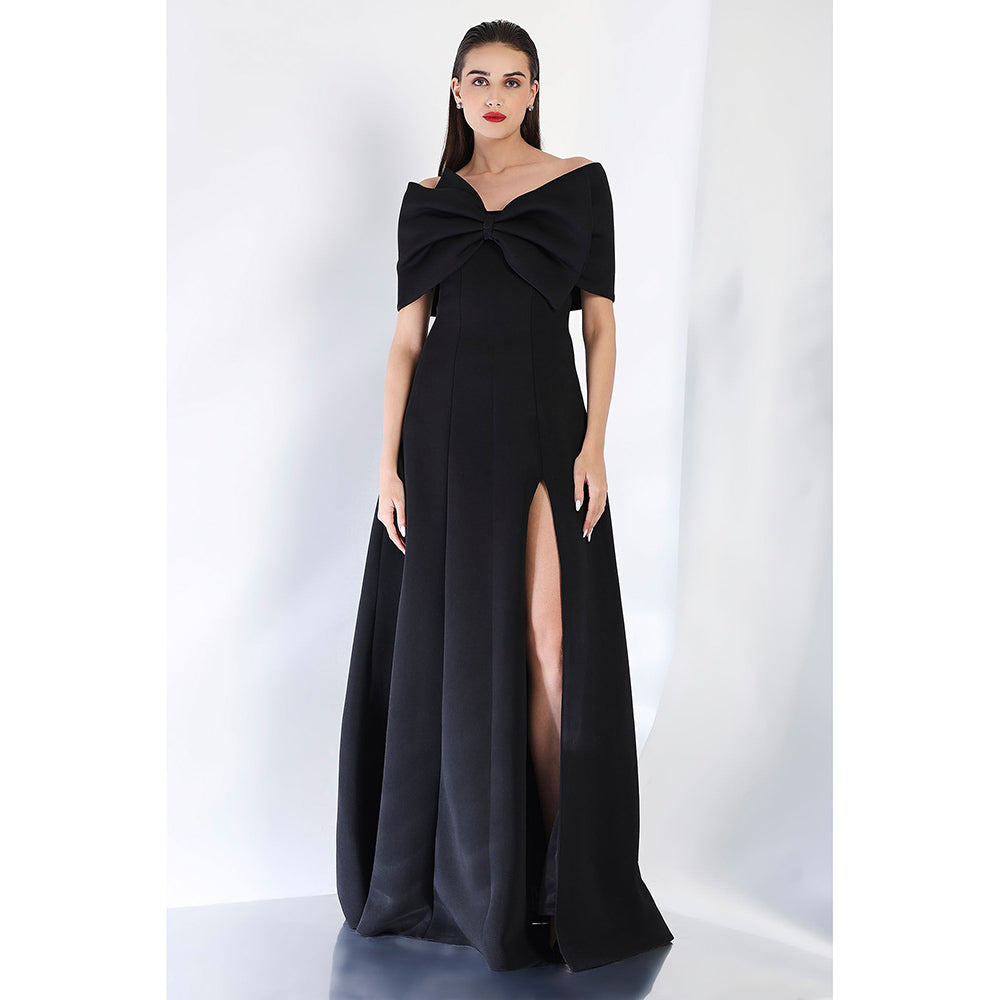 Ozeqo Black Blow Solid Maxi Dress and Wrap