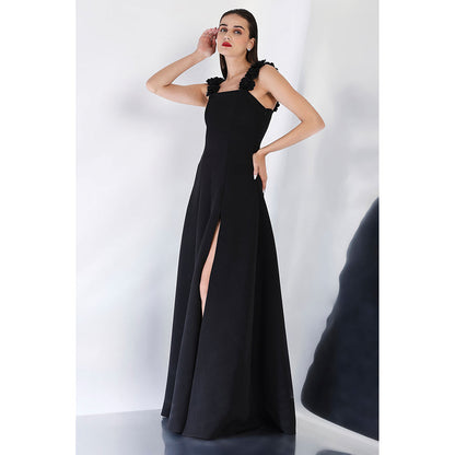 Ozeqo Black Solid Maxi Dress