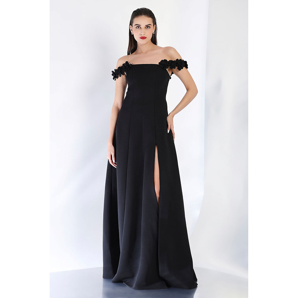 Ozeqo Black Solid Maxi Dress