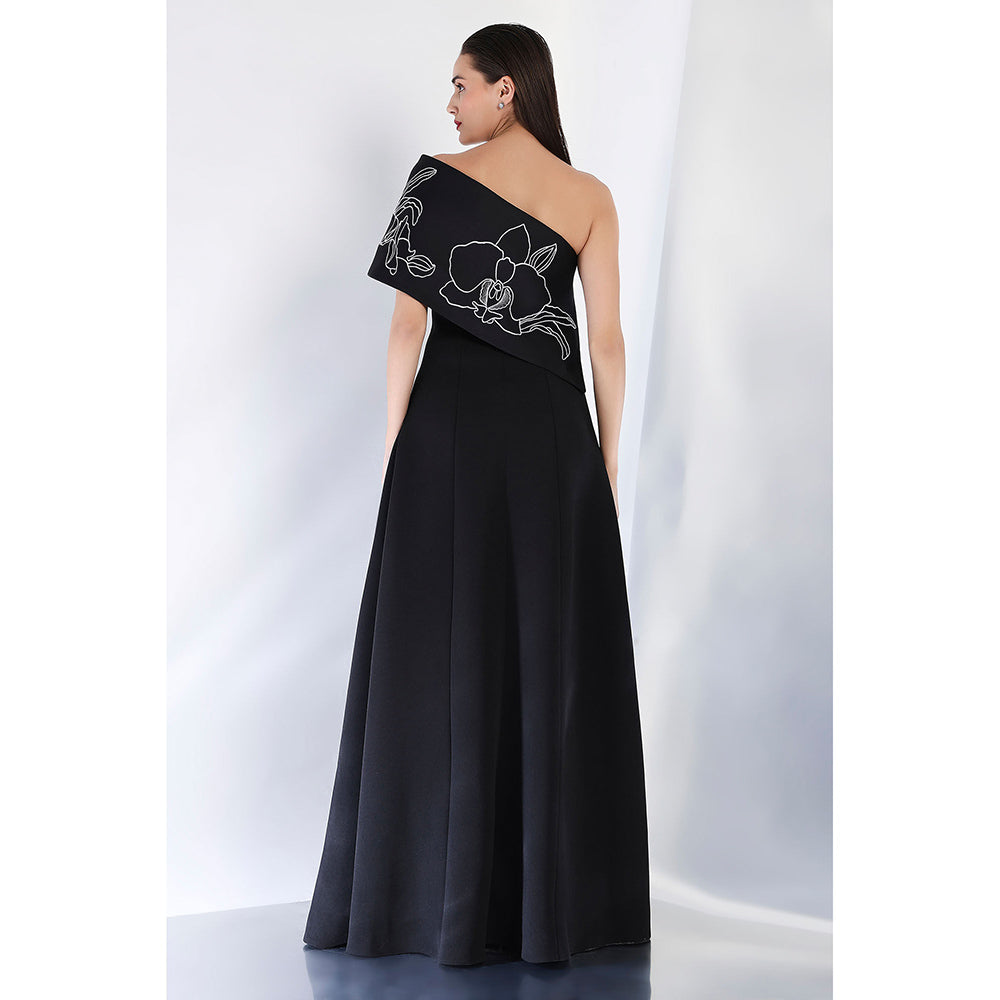 Ozeqo Black Embroidered Maxi Dress and Wrap
