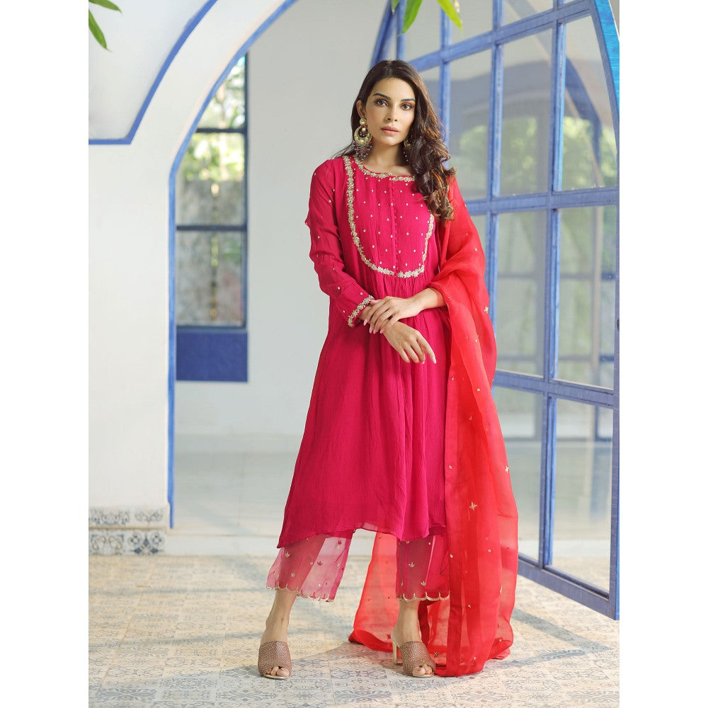 Pairaahan Leher Pink Chiffon Kurta (Set of 3)