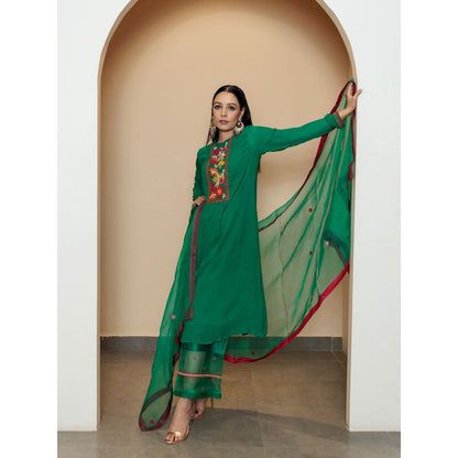 Pairaahan Farah Kurta Green (Set of 3)