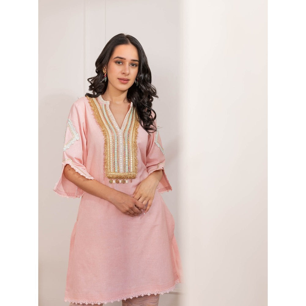 Pairaahan Marwa Kurta (Set of 2)