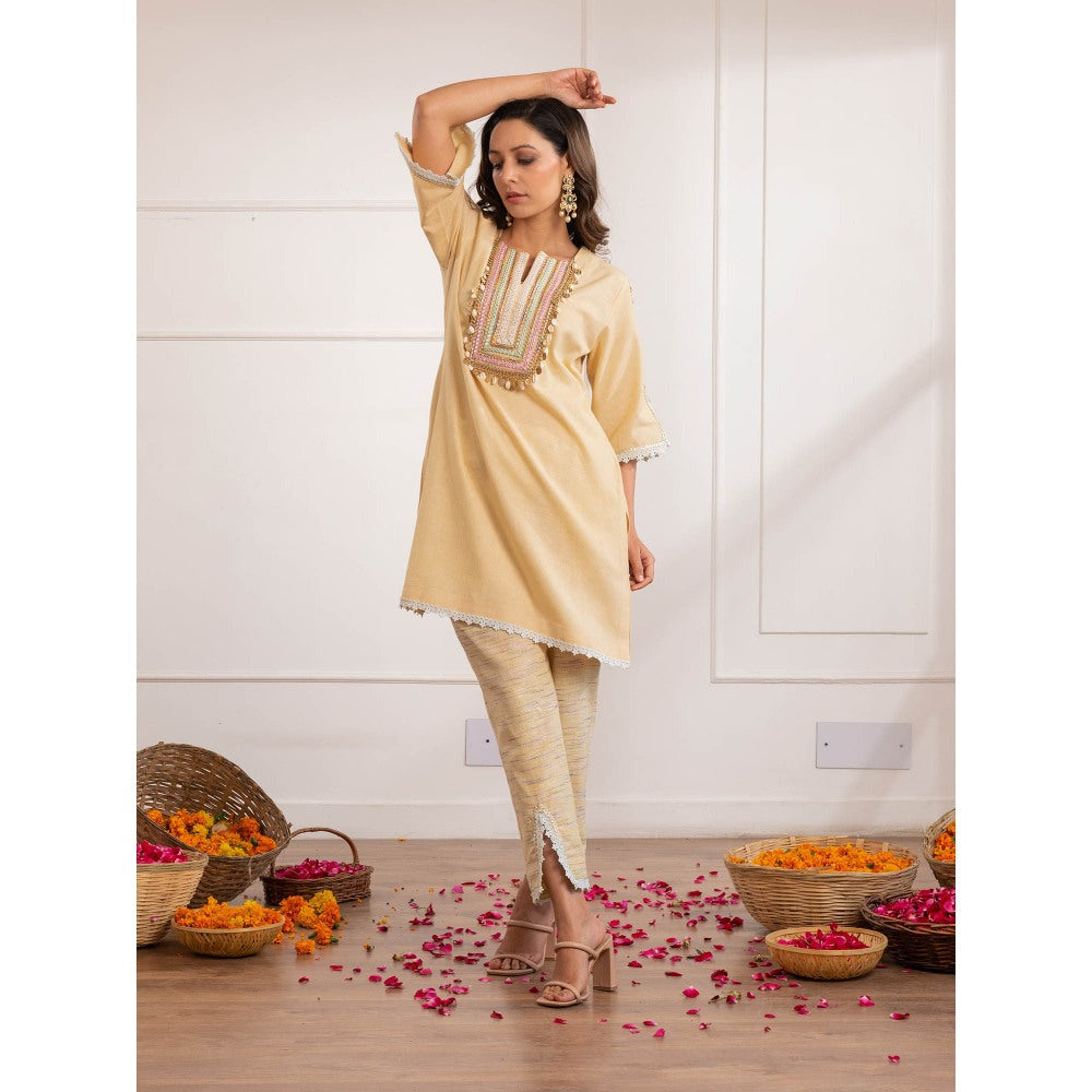 Pairaahan Ibadat Kurta (Set of 2)