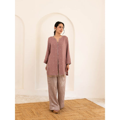 Pairaahan Zarf Kurta (Set of 2)