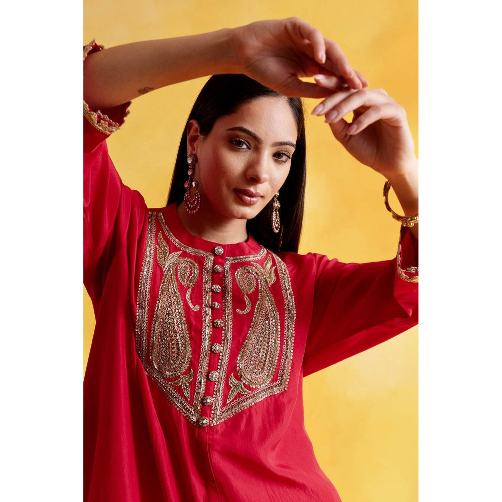 Pairaahan RED Kurta with Pant (Set of 2)
