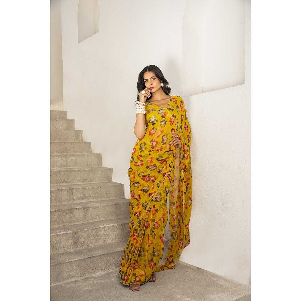 PALLAVI JAIPUR Gulbahar Bumblebee Green Saree With Sitara Stitched Blouse