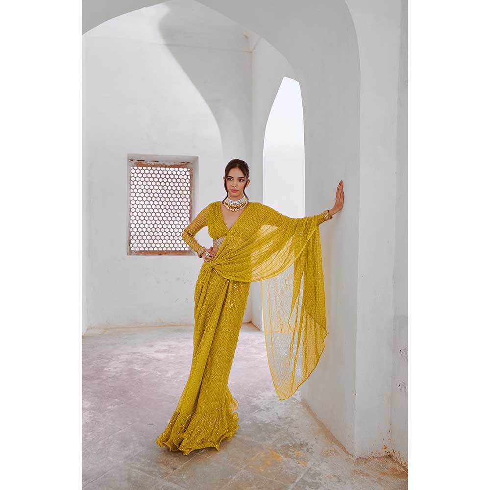 PALLAVI JAIPUR Lemon Green Gulnasheen Jugnu Drape Saree With Stitched Blouse