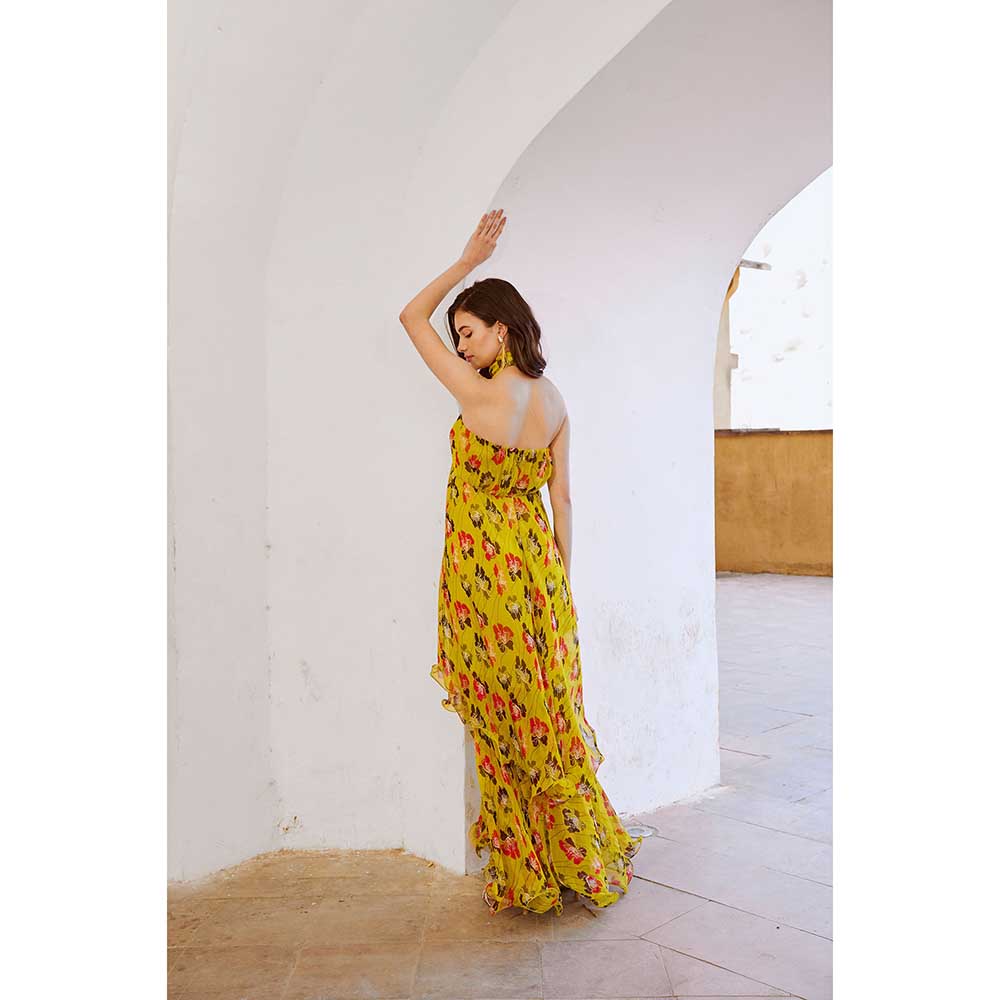 PALLAVI JAIPUR Gulbahar Bumble Bee Green Halter Maxi Dress With Separate Bow & Belt (Set of 3)