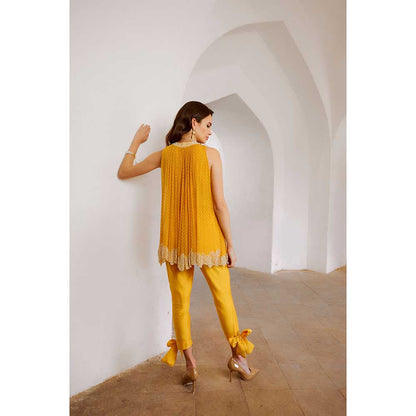 PALLAVI JAIPUR Gulbahar Marigold Mustard Cut Dana Tunic With Bow Pant (Set of 2)