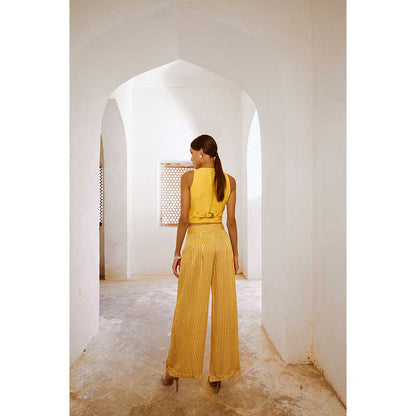 PALLAVI JAIPUR Gulbahar Daisy Yellow Sheesha Koti & Loose Palazzo (Set of 2)