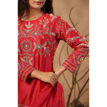 Palak Khandelwal Red Kurta with Pants and Dupatta (Set of 3)