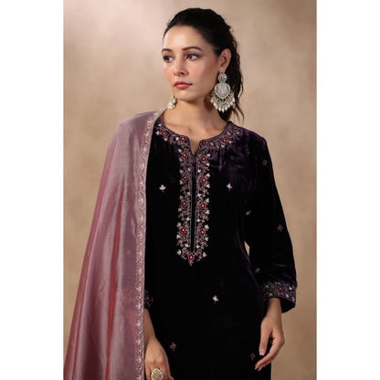 Palak Khandelwal Purple Embroidered Kurta with Pants and Dupatta (Set of 3)