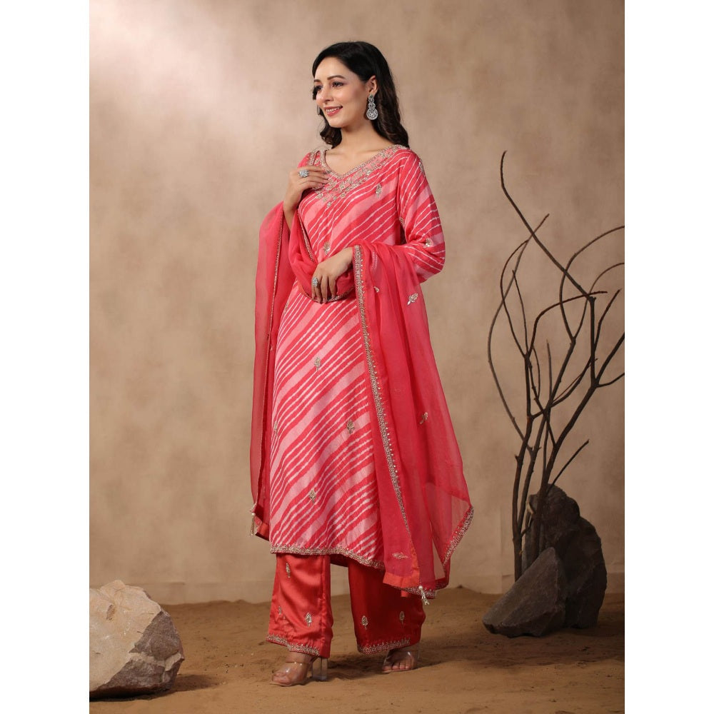 Palak Khandelwal Pink Leheriya Kurta with Pants and Dupatta (Set of 3)
