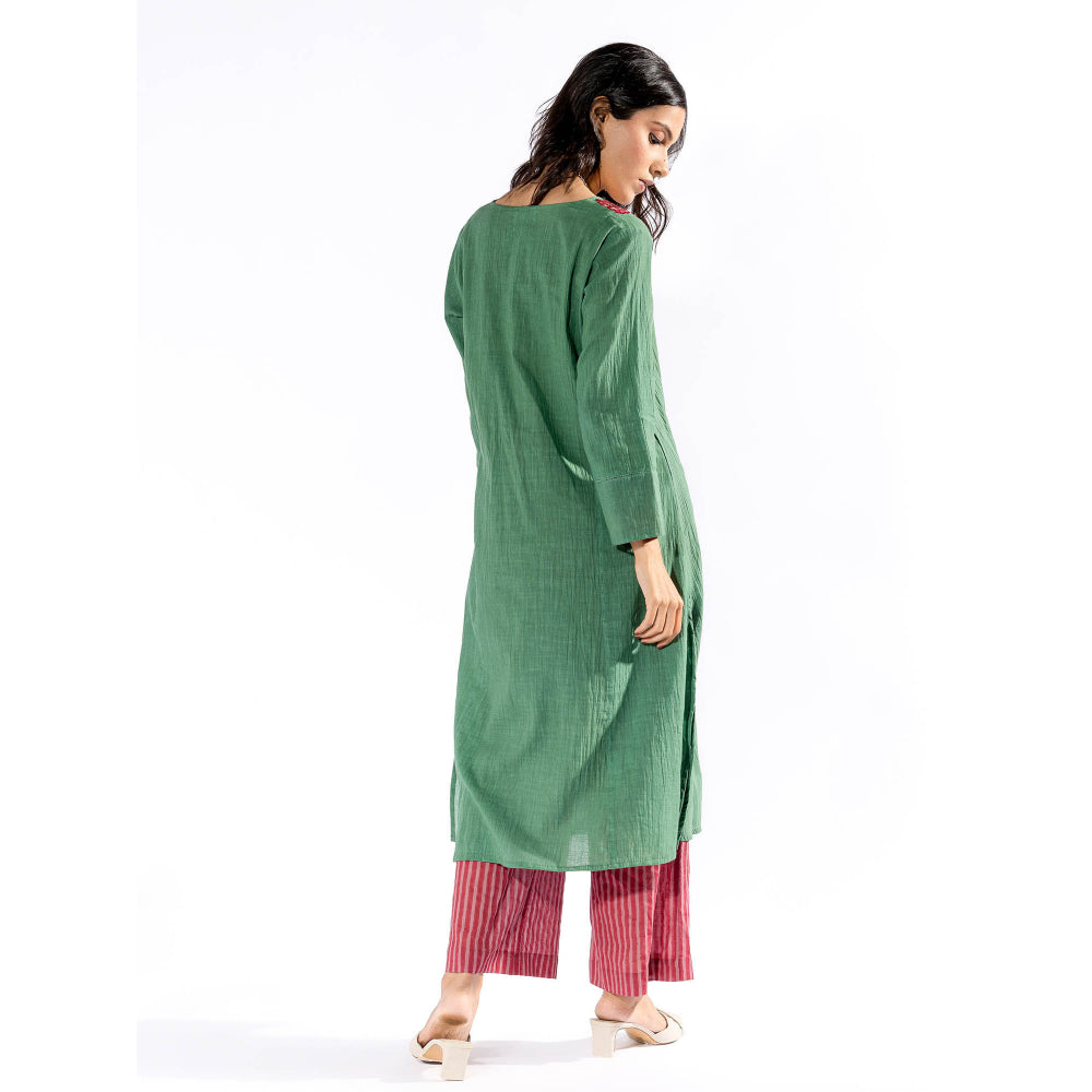 PANTS AND PAJAMAS Green Embroidered Kurta & Cotton Pant (Set of 2)