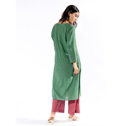 PANTS AND PAJAMAS Green Embroidered Kurta & Cotton Pant (Set of 2)
