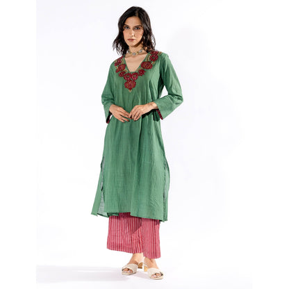 PANTS AND PAJAMAS Green Embroiderd Kurta