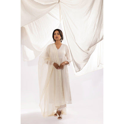 PANTS AND PAJAMAS White Chanderi Mull Dupatta