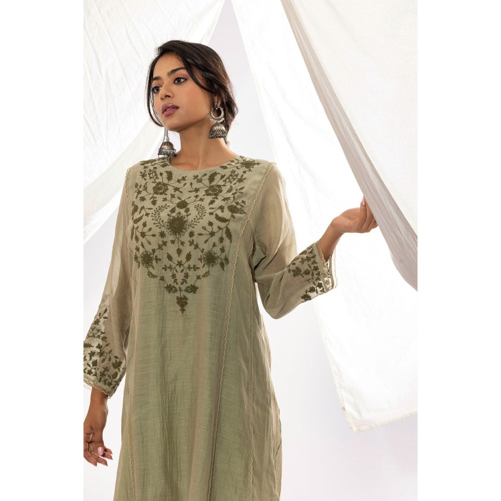 PANTS AND PAJAMAS Sage Chanderi Mull Kurta