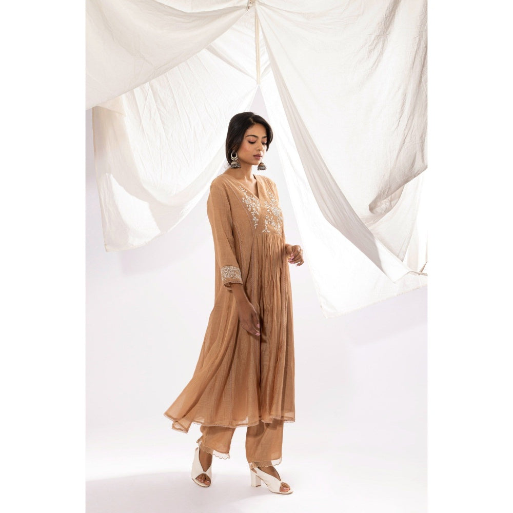 PANTS AND PAJAMAS Beige Chanderi Mull Kurta with Pant & Printed Dupatta (Set of 3)